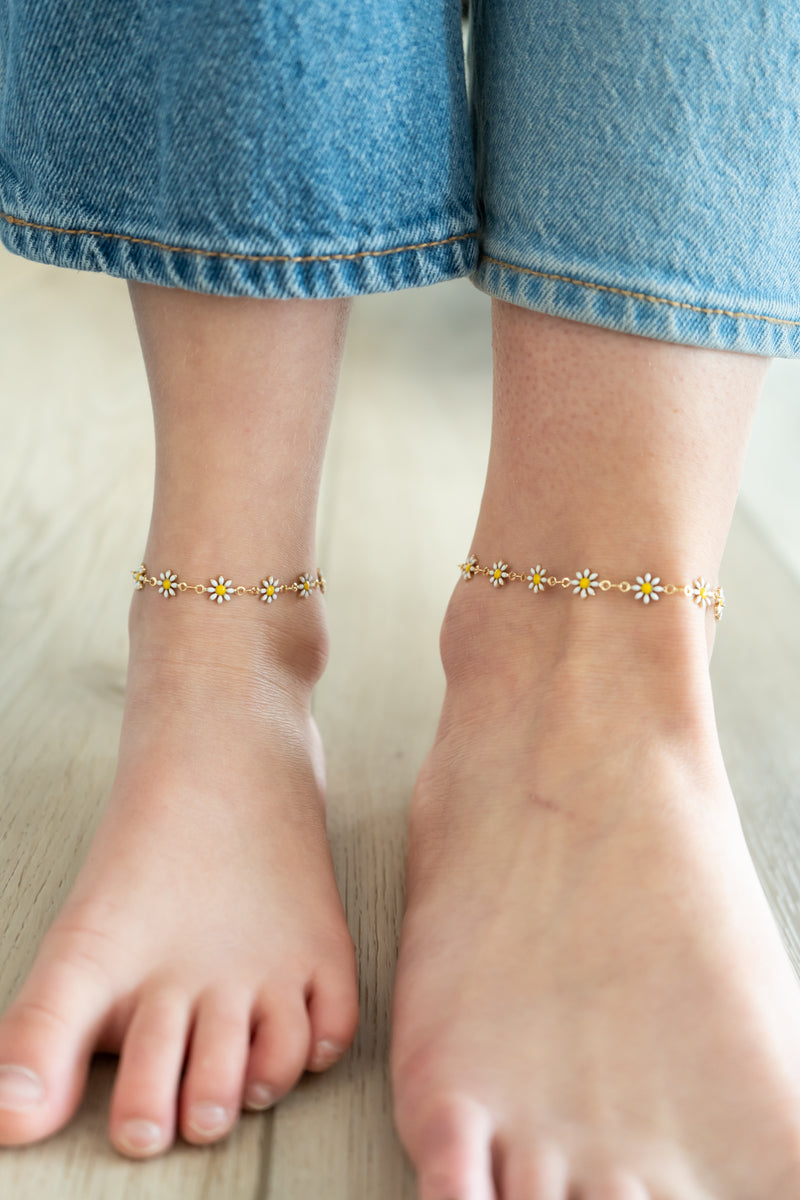 Small Daisy Chain Anklet