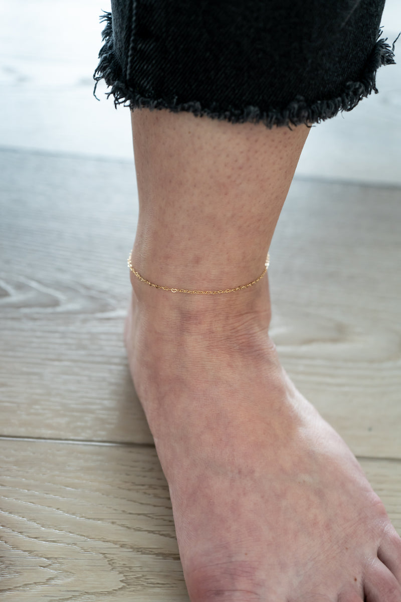 Mini Gold Heart Link Chain Anklet