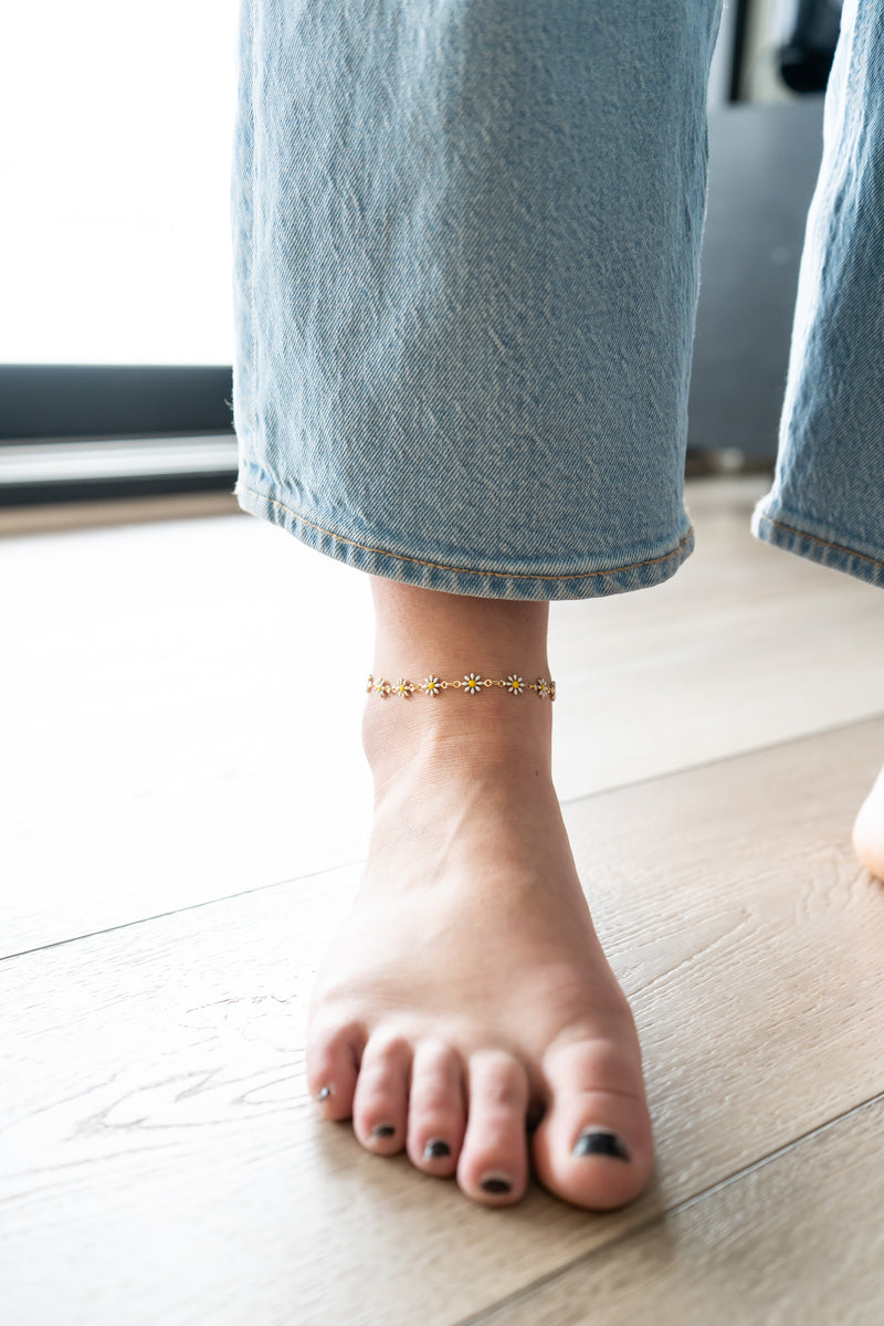 Small Daisy Chain Anklet